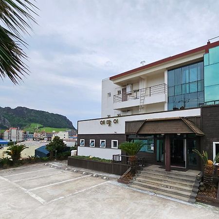 Seongsan Sunrise Pension Ojo-ri Exterior photo