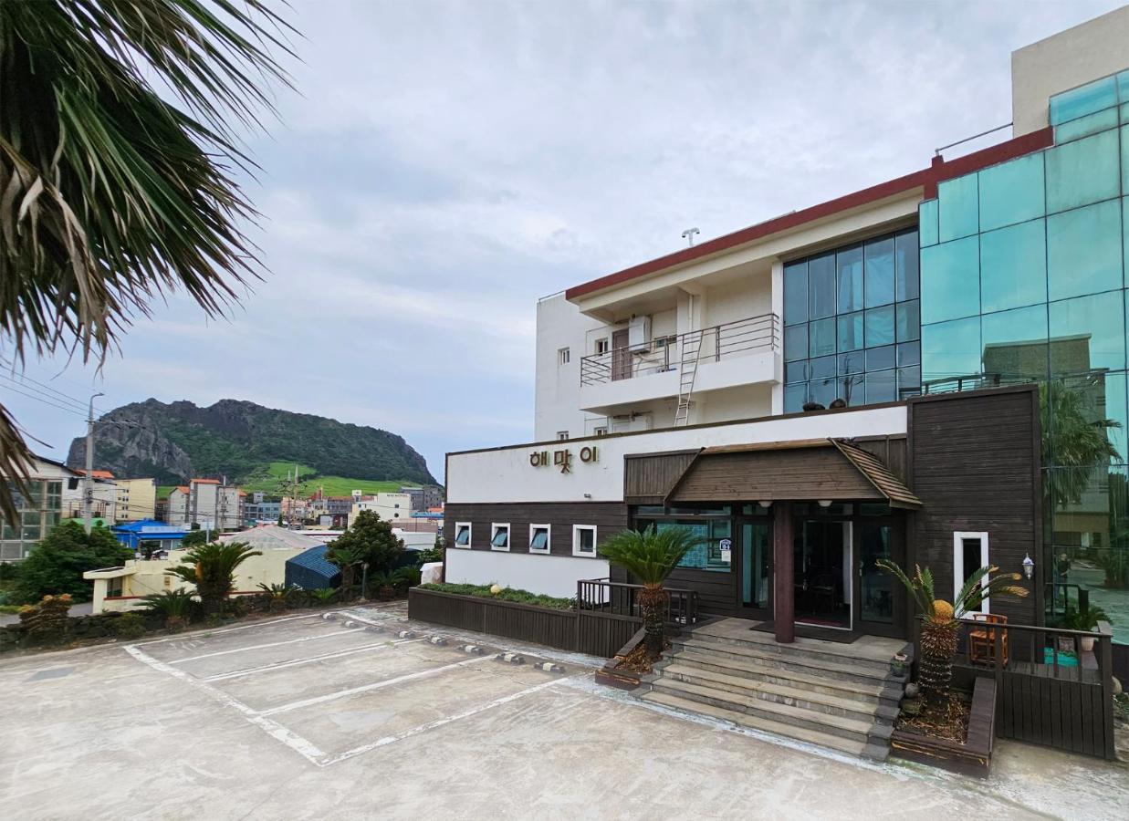 Seongsan Sunrise Pension Ojo-ri Exterior photo
